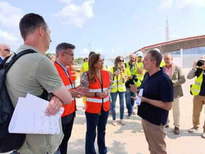 LOS SINDICATOS MUNICIPALES EXIGEN A LA ALCALDESA COMPROMISOS POLÍTICOS CON MESA TÉCNICA DE INFRAESTRUCTURAS