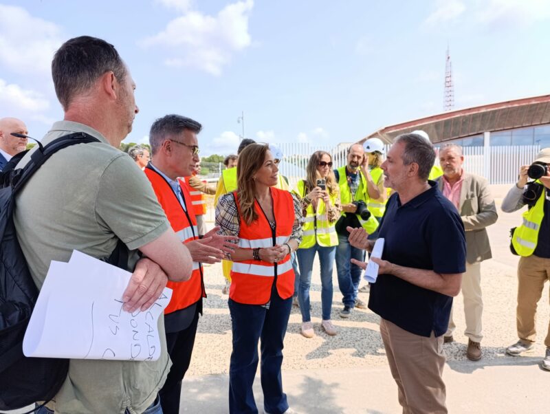 LOS SINDICATOS MUNICIPALES EXIGEN A LA ALCALDESA COMPROMISOS POLÍTICOS CON MESA TÉCNICA DE INFRAESTRUCTURAS